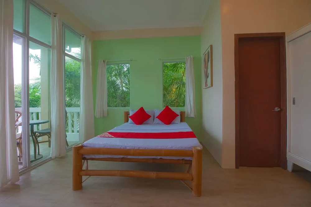 OYO 674 Sea Forest Beach Resort
