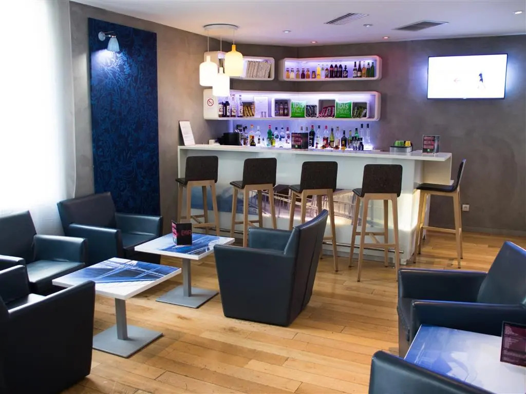 ibis Styles Paris Tolbiac Bibliotheque