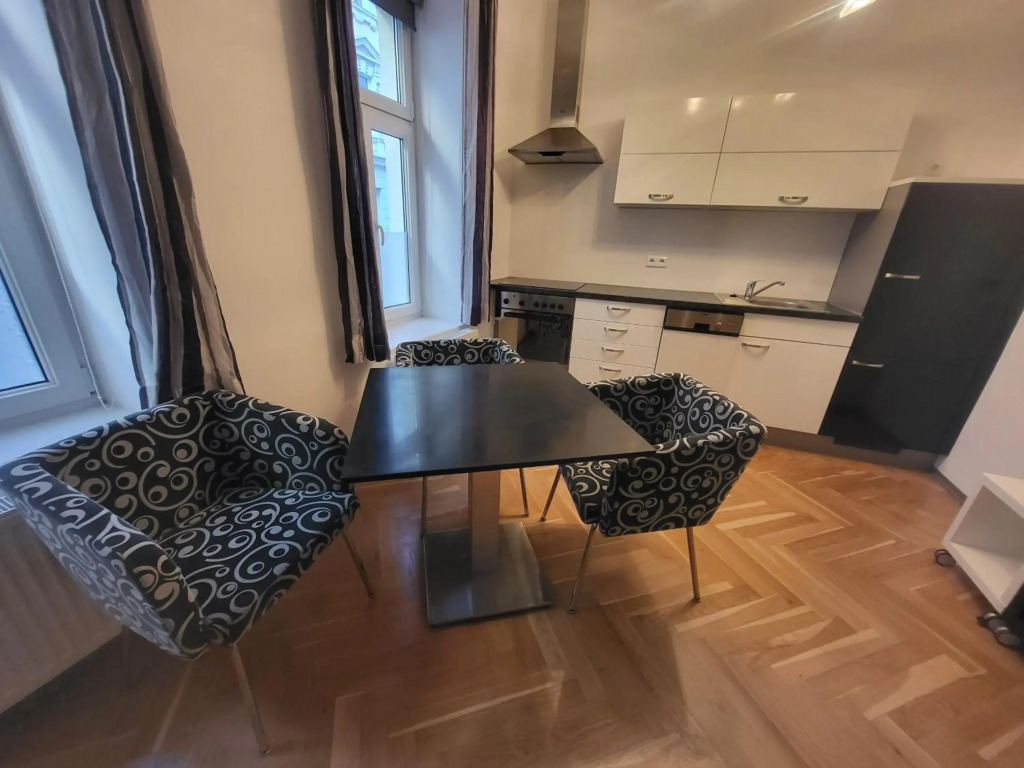 CozyNite Premium Apartment Hundertwasser