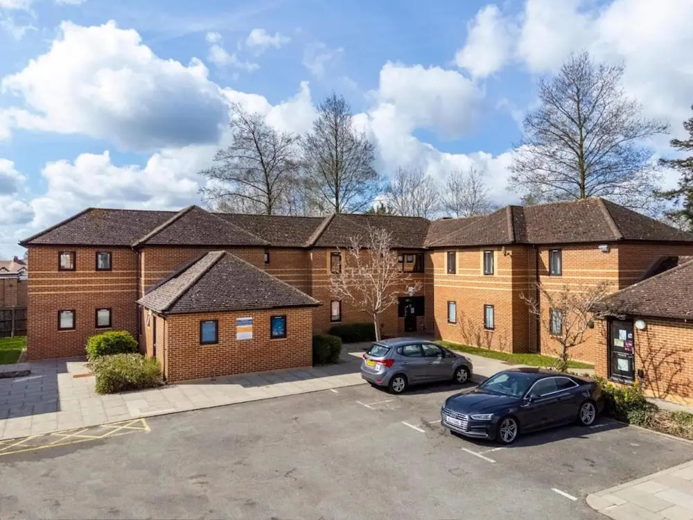 Comfortable rooms at Crescent Hall-OXFORD - Campus Accommodation