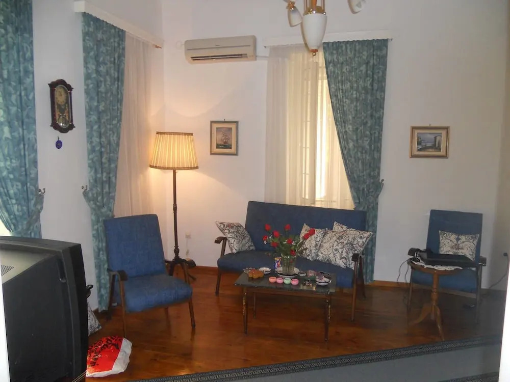Aegean Sea-view house in Batsi, Andros!