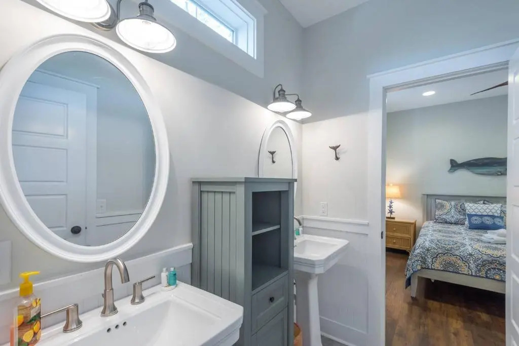 316 E Hudson - The High Tides - Hot Tub - 4 Bedrooms