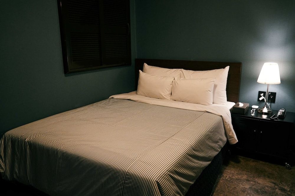 Urban Stay 103