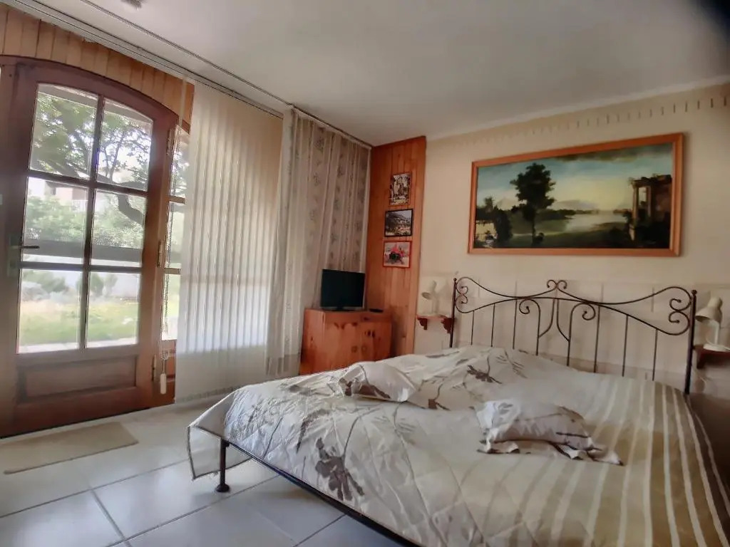 Studio Saintes-Maries-de-la-Mer, 1 pièce, 2 personnes - FR-1-475-56