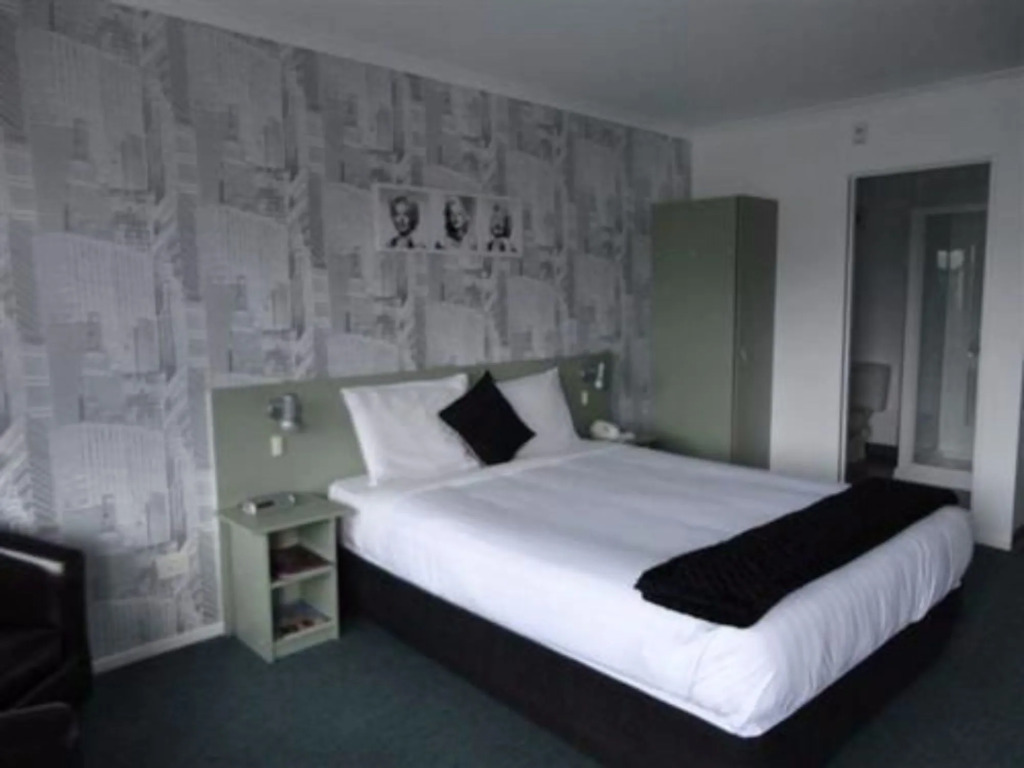 Abode On Courtenay Motor Inn