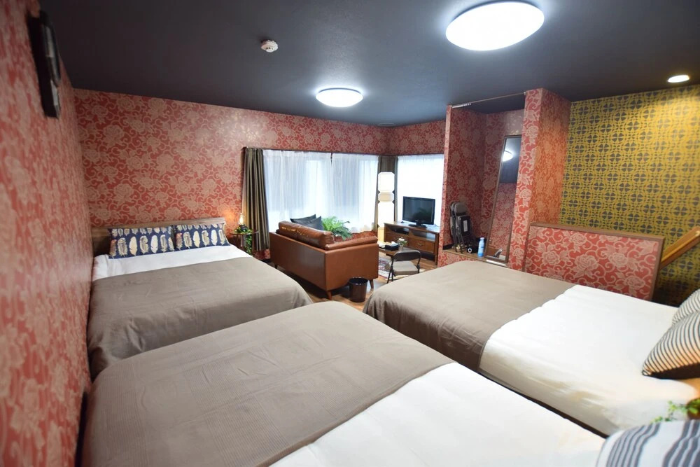 Morinomiya House