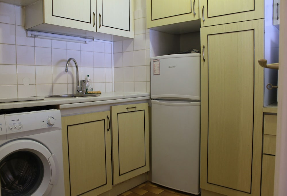 Central 1 Bedroom in Luxurious Residence