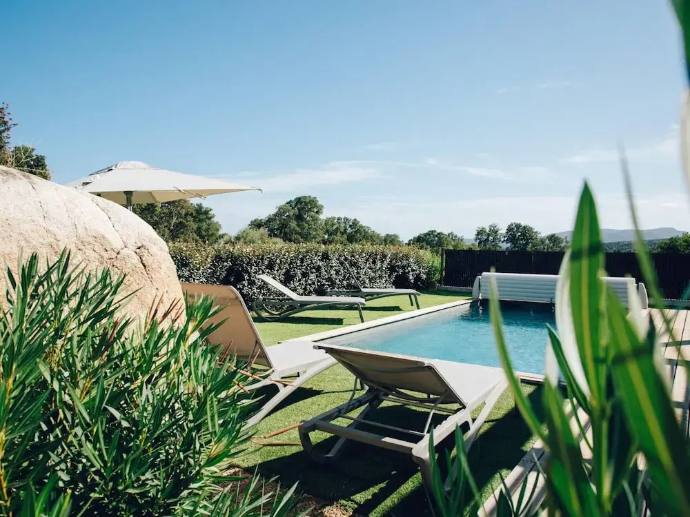 Small Villa With Private Pool, Residence Les Terrasses D'arsella, Porto-vecchio