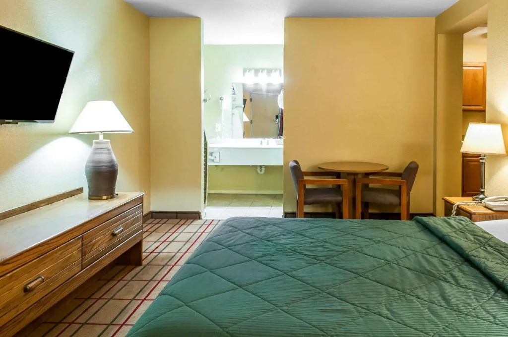 Rodeway Inn East Albuquerque