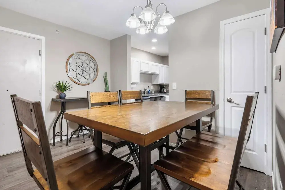 The Moab and Country Farmhouse Duo - Table Rock