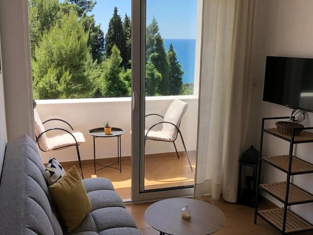 Room-deluxe Studio With Panorarmic Stud