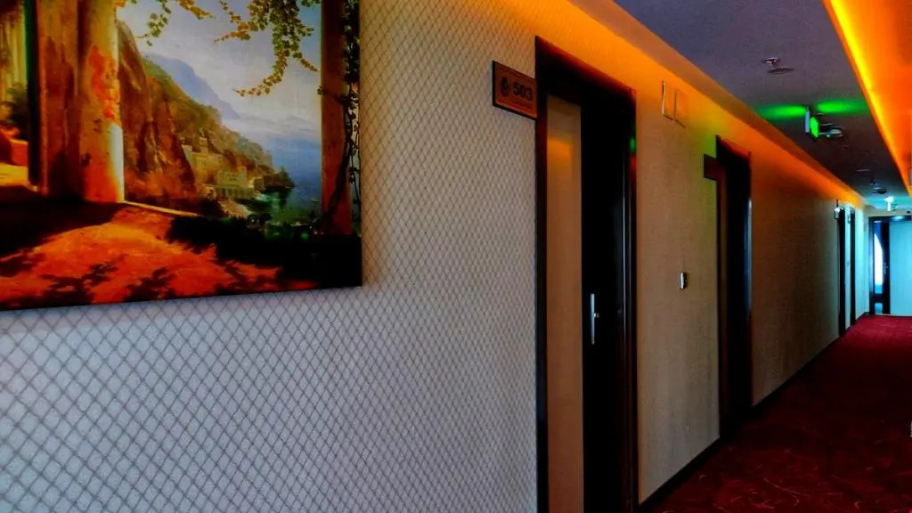 My Deluxe Otel