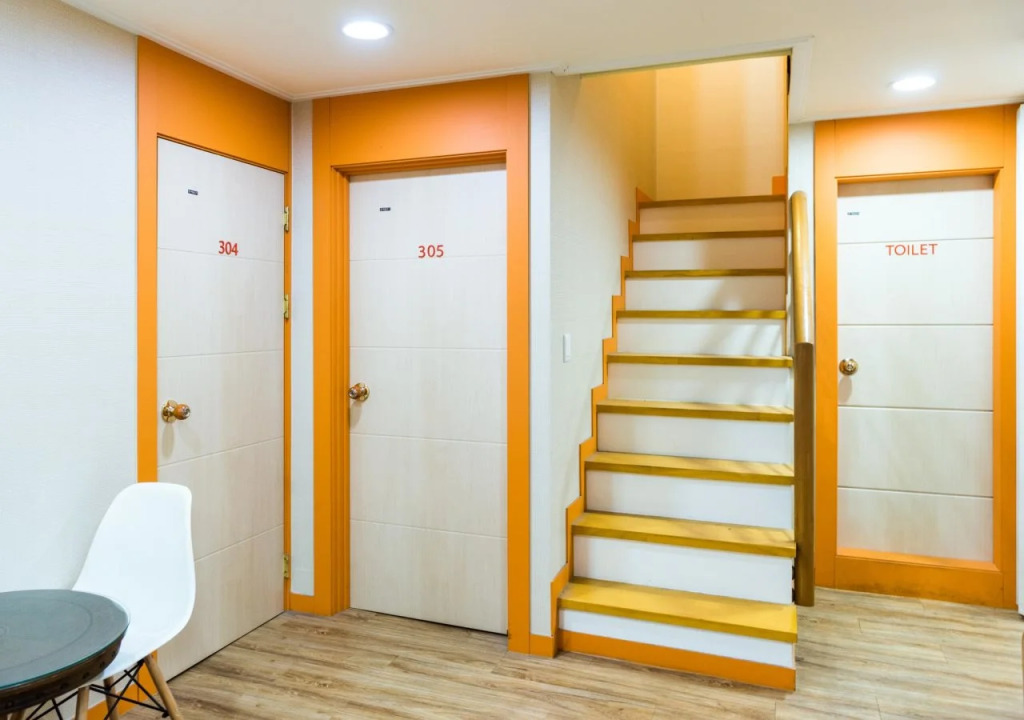 Cocoonstay Hongik Univ. Station