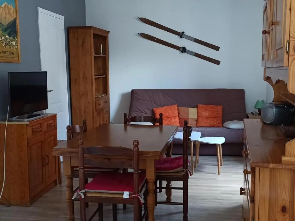 Appartement Mont-Dore, 2 pièces, 4 personnes - FR-1-415-46