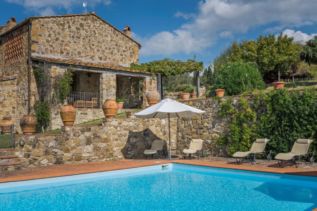 5 bedrooms villa in the Chianti region with private swimming poo, A/C and Wi-Fi-Podere Erica