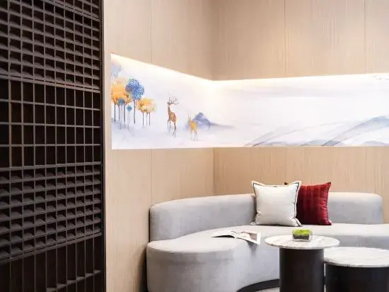 CEO Chenyi Hotel (Jinhua Zhejiang Normal University)