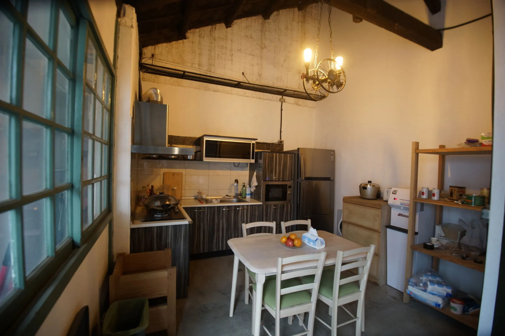 PiscesYouthHostel