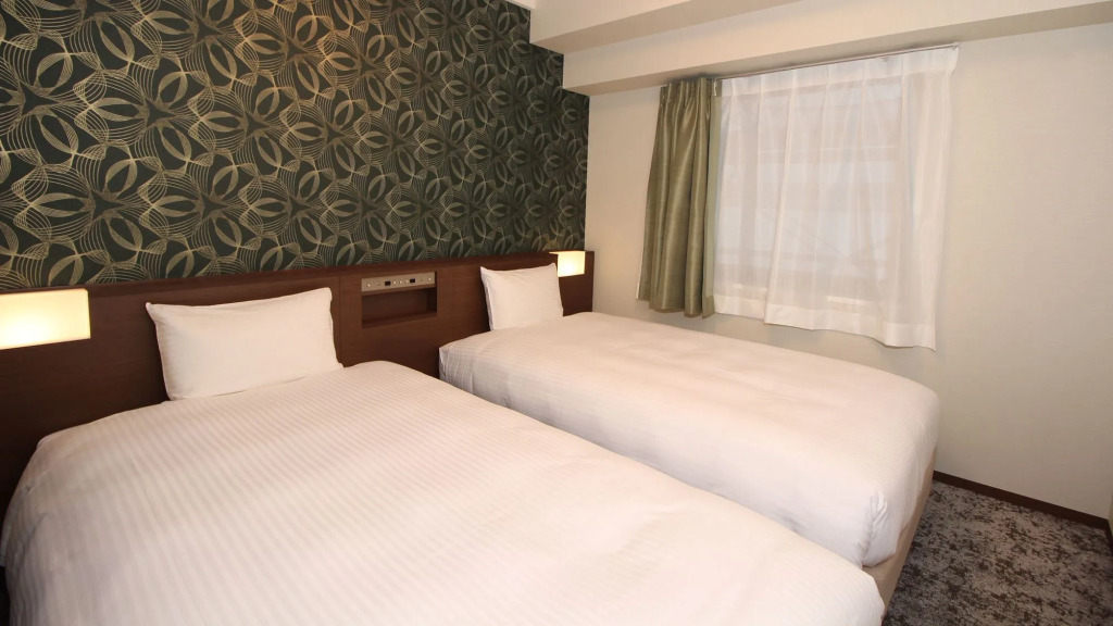 Garner Hotel Osaka Honmachi Station by IHG