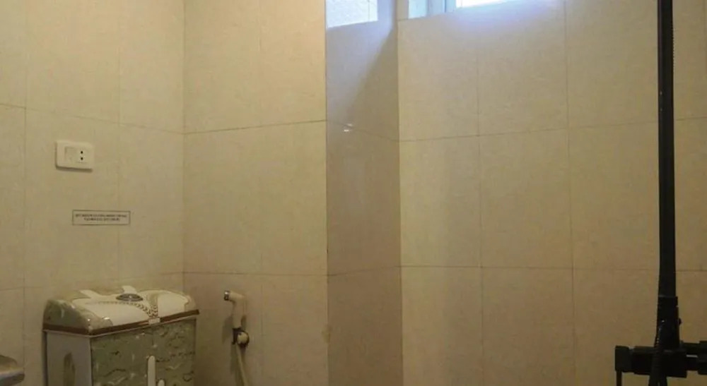 Calvin Hotel