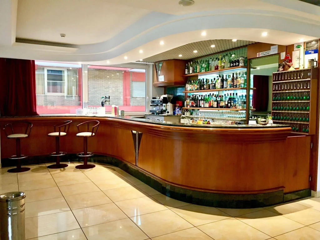 Hotel Monica