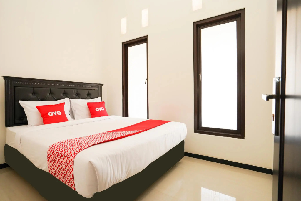 OYO Living 1743 Anie Residence