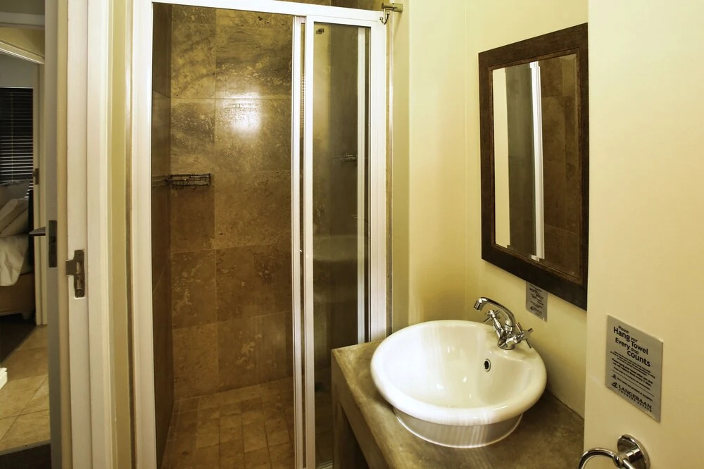 Ellefsen Suite 119