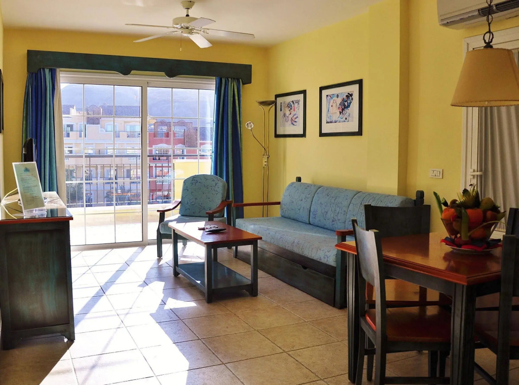Apartamentos Granada Park