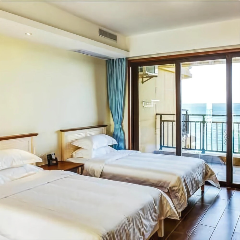 Fenghuang Shanshui Hongwan Sea View Holiday Hotel