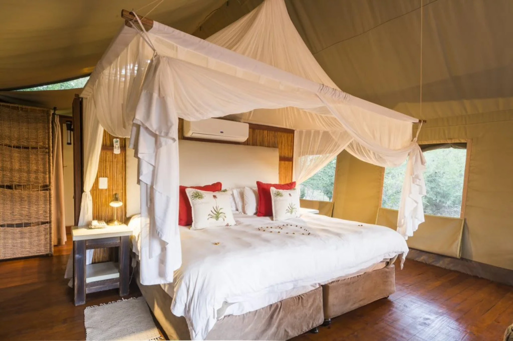 aha Thakadu River Camp