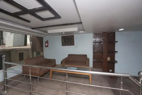 HOTEL GREEN PALACE Delhi Airport