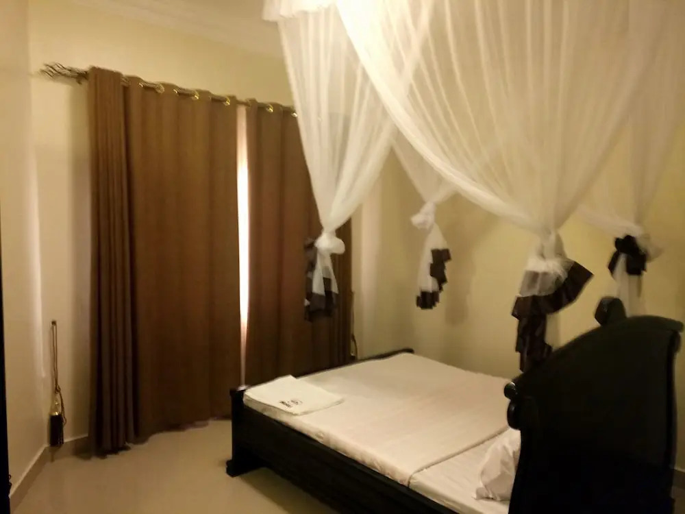 4D's Motel