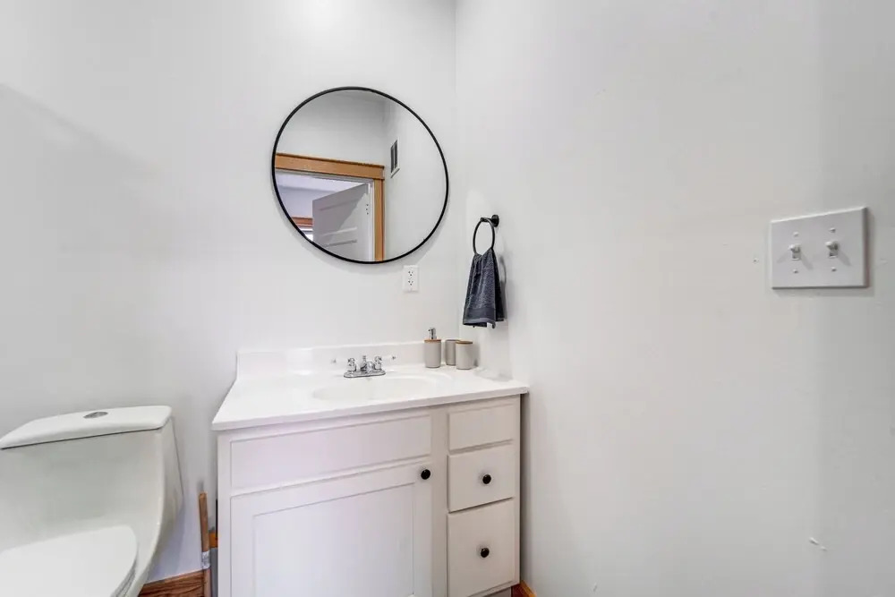4 Mi to Lake Erie: Condo in Golf Community