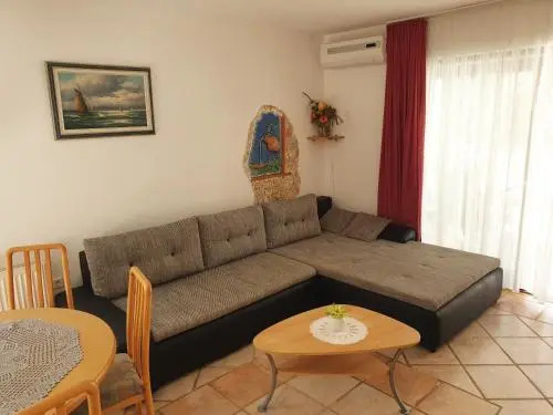Apartmenthaus Fa