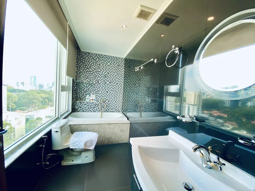 M Suites by S Home