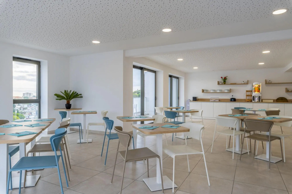 Lagrange ApartHôtel Antibes Olympie