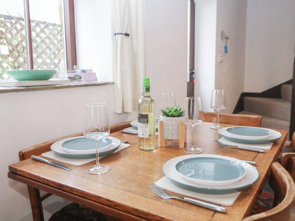 Win Hill View Cottage