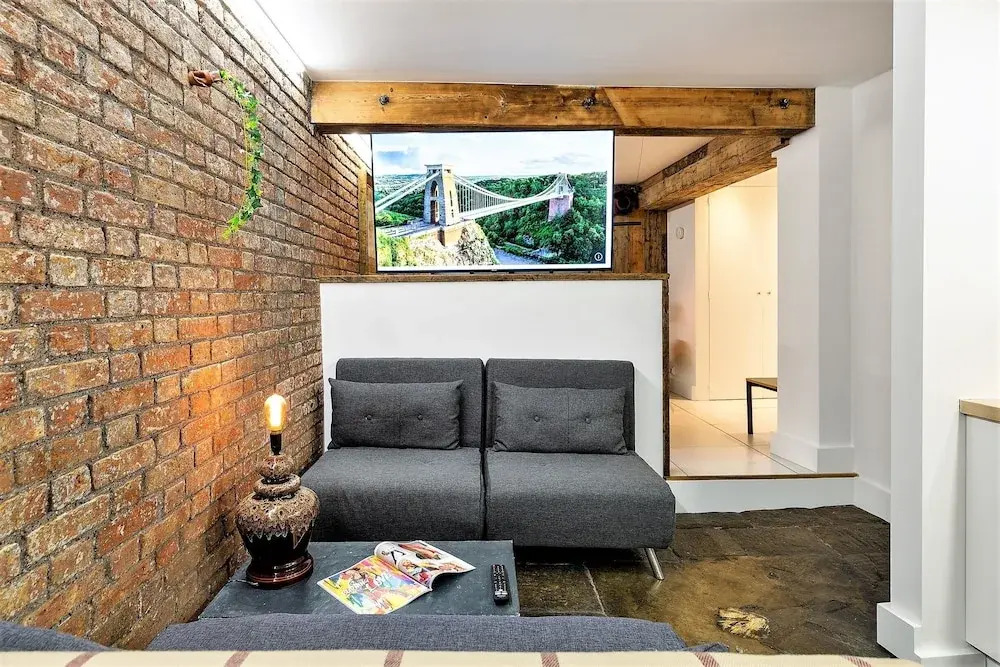 Your Apartment St Michaels Place