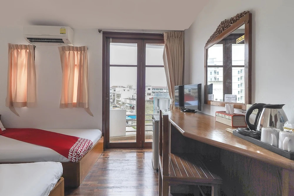 OYO 1156 Tong Mee House Hua Hin