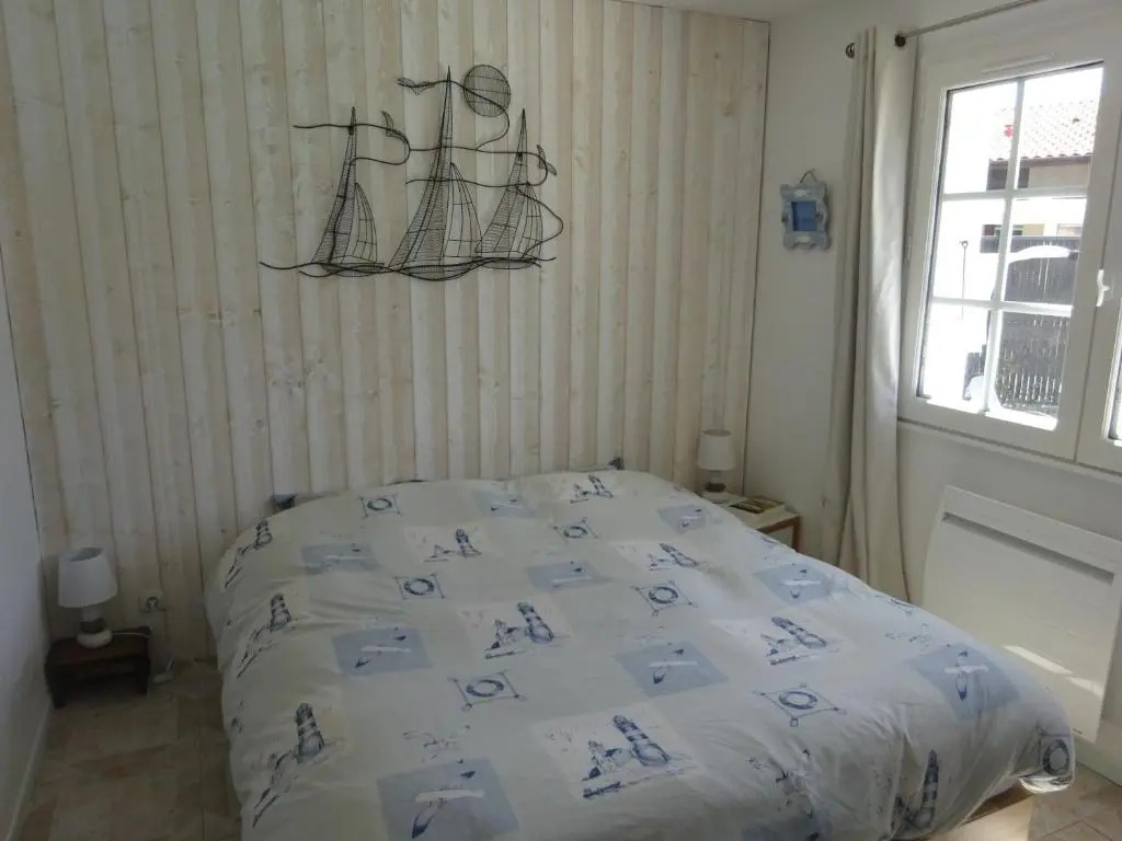 Landaise chaleureuse idéale pour 1 couple, enfants