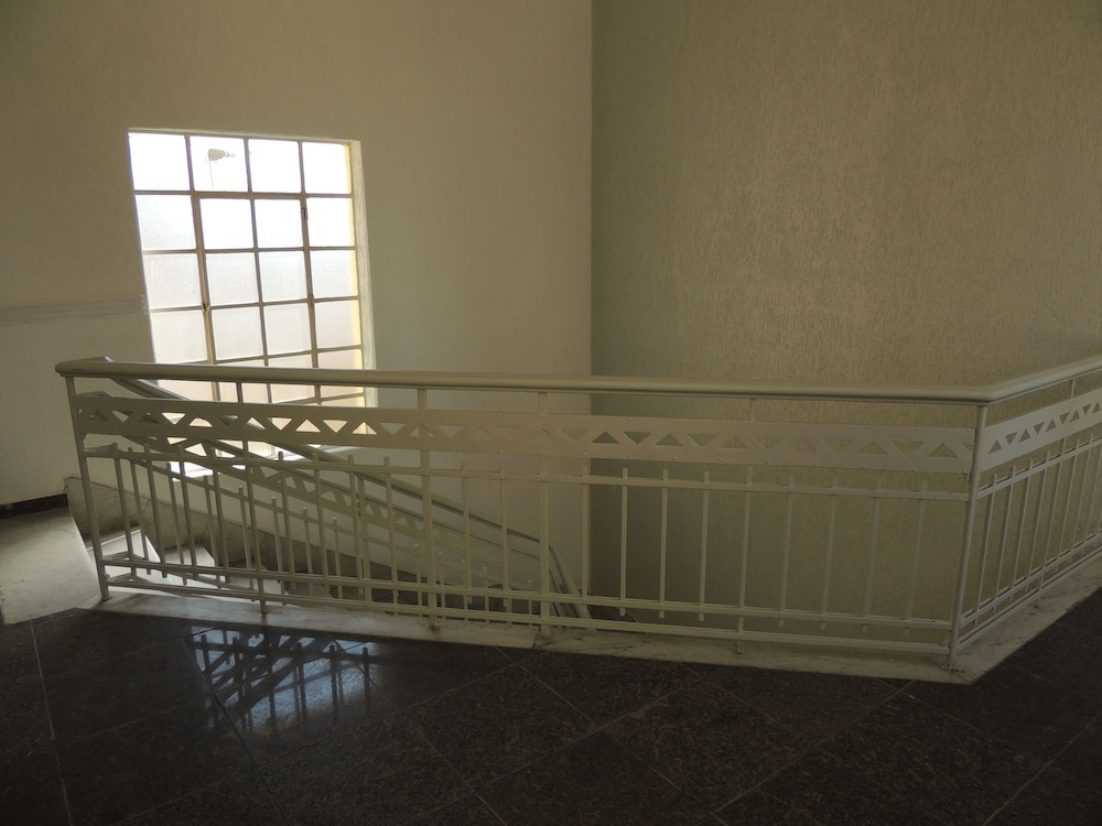 Hotel Ourinhos - Centro de São Paulo - Próximo 25 de Março e Brás