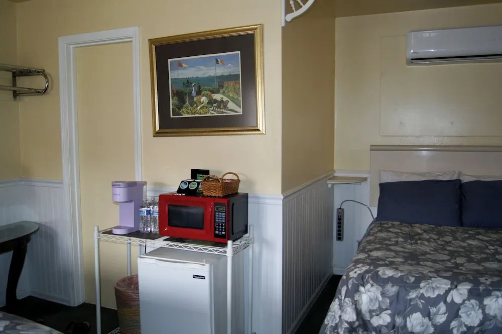 Flamingo Motel