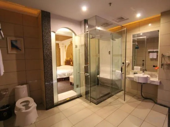 Yingbai Hotel (Foshan Creative Industrial Park Jihua 4th Road)