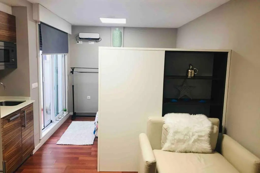 Loft con entrada autónoma/terraza/wifi en Centro