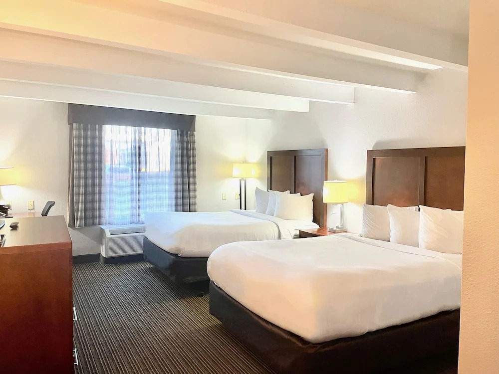 Country Inn & Suites by Radisson, Battle Creek, MI