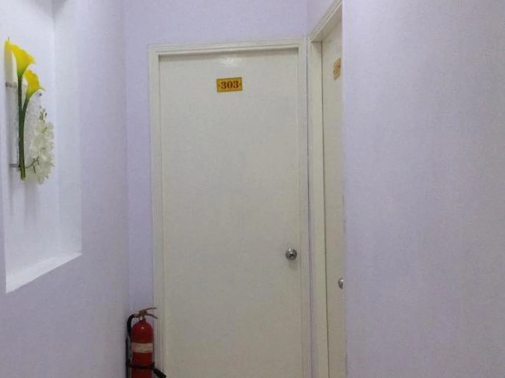 Long Hostel
