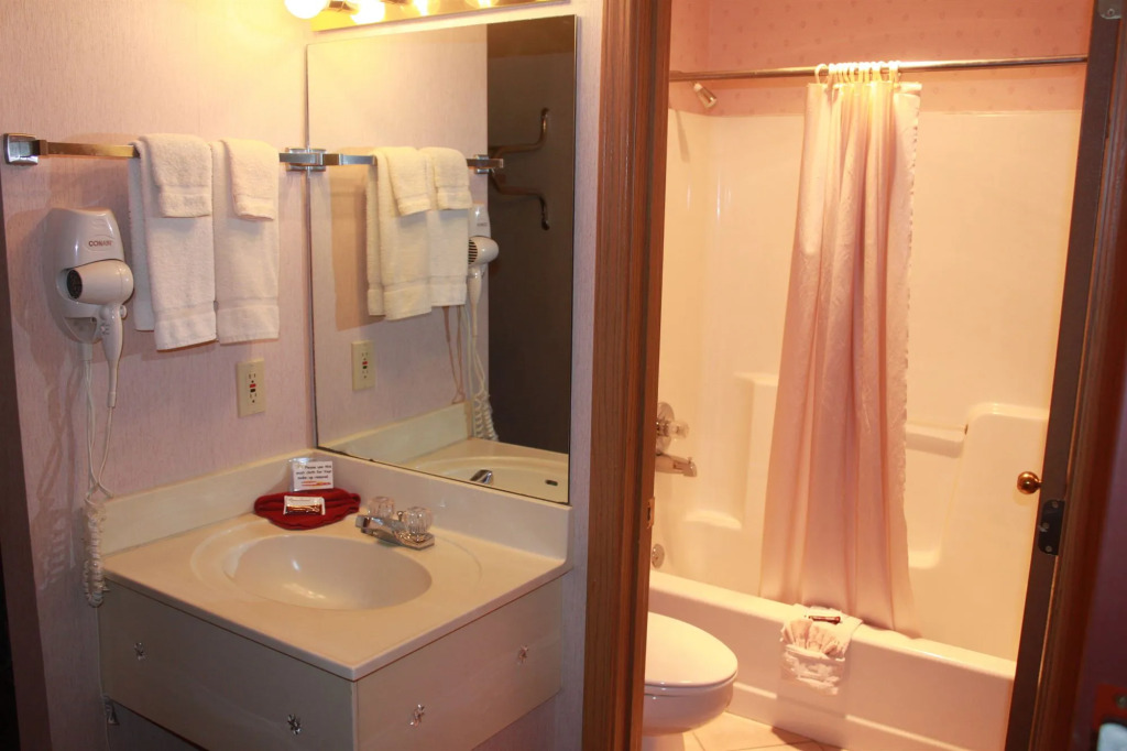 Ozark Valley Lodge