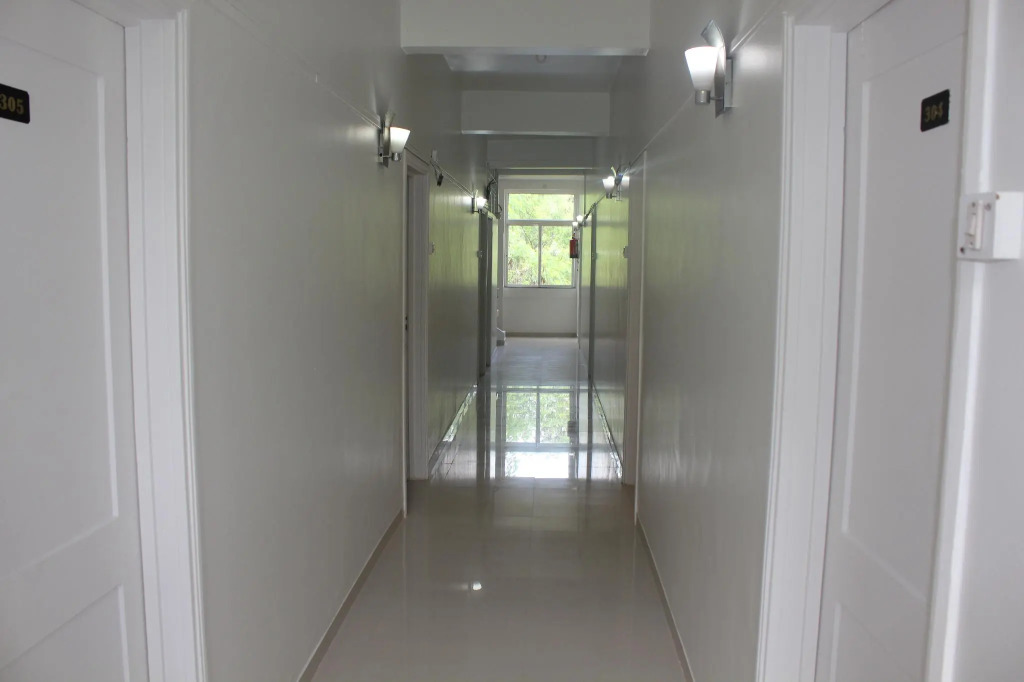 Hotel Bhooshan Sivajinagar