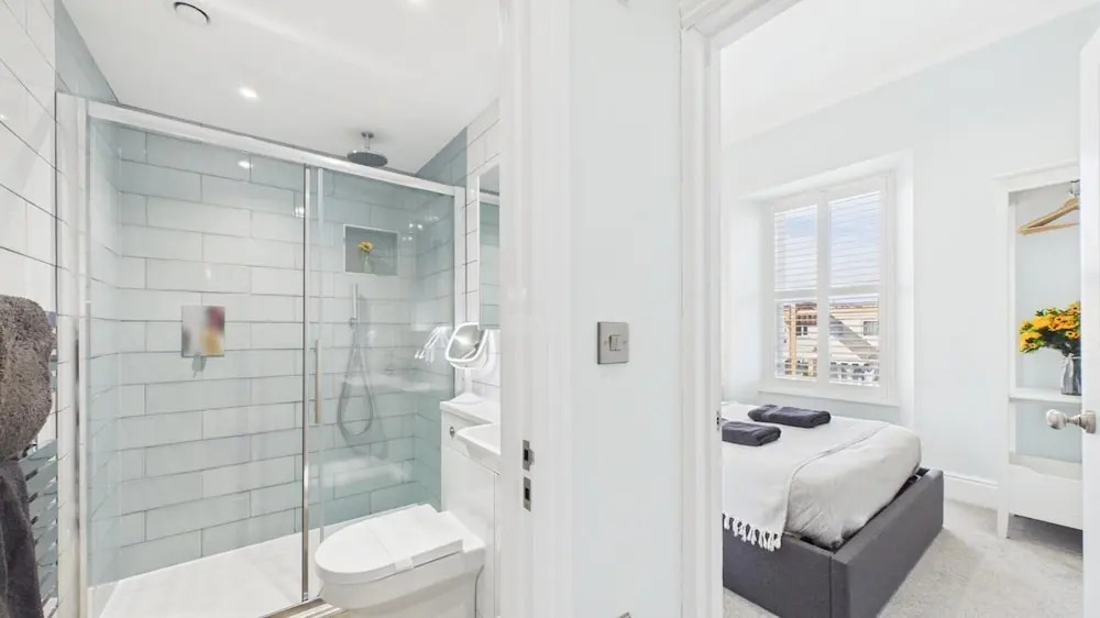 No. 6 Croft House - 1 Bedroom Apartment - Tenby