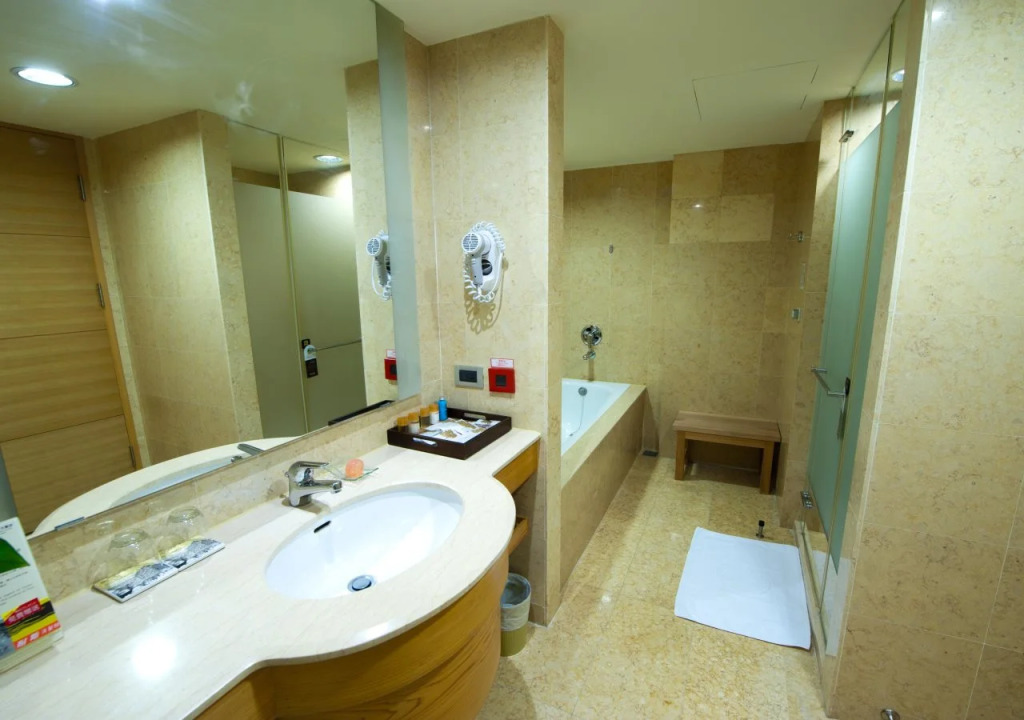 Nice Prince Hotel