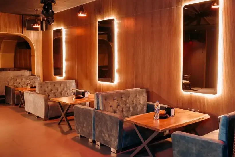 Kaki Hotel & Roof Top Restaurant